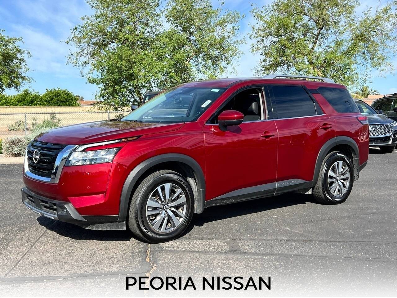 2022 Nissan Pathfinder SL — SUV — 6,192 mi — Peoria, AZ