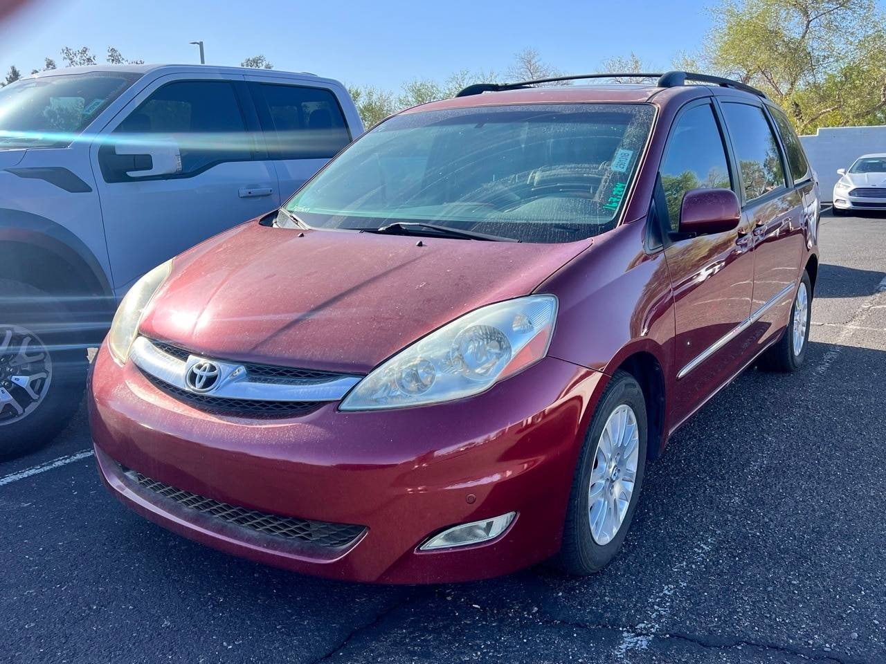 2010 Toyota Sienna XLE — Minivan — 167,284 mi — Peoria, AZ