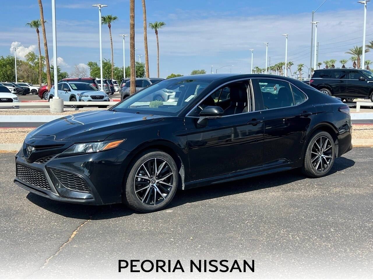 2024 Toyota Camry SE — Sedan — 40,777 mi — Peoria, AZ