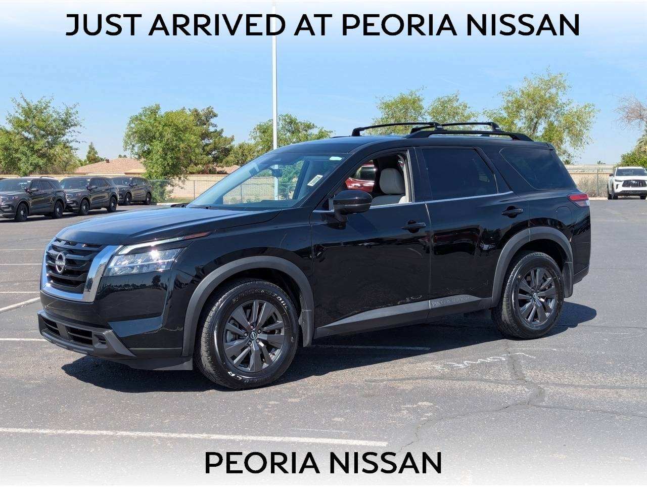 2022 Nissan Pathfinder SV — SUV — 26,516 mi — Peoria, AZ