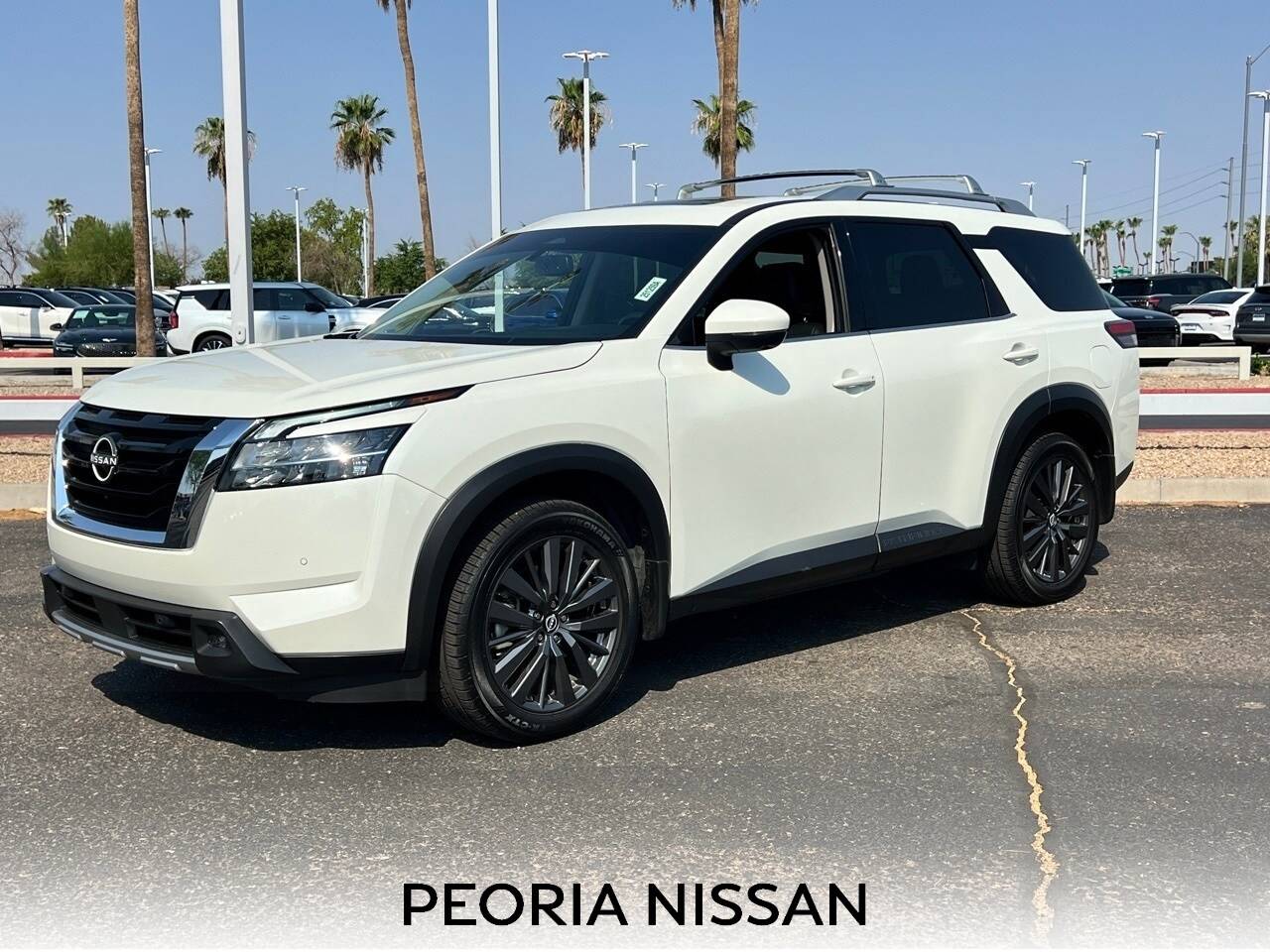 2022 Nissan Pathfinder SL — SUV — 29,912 mi — Peoria, AZ