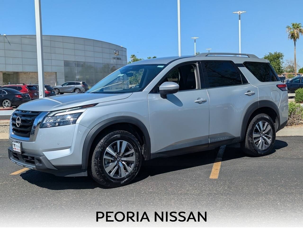 2023 Nissan Pathfinder SL — SUV — 59,399 mi — Peoria, AZ
