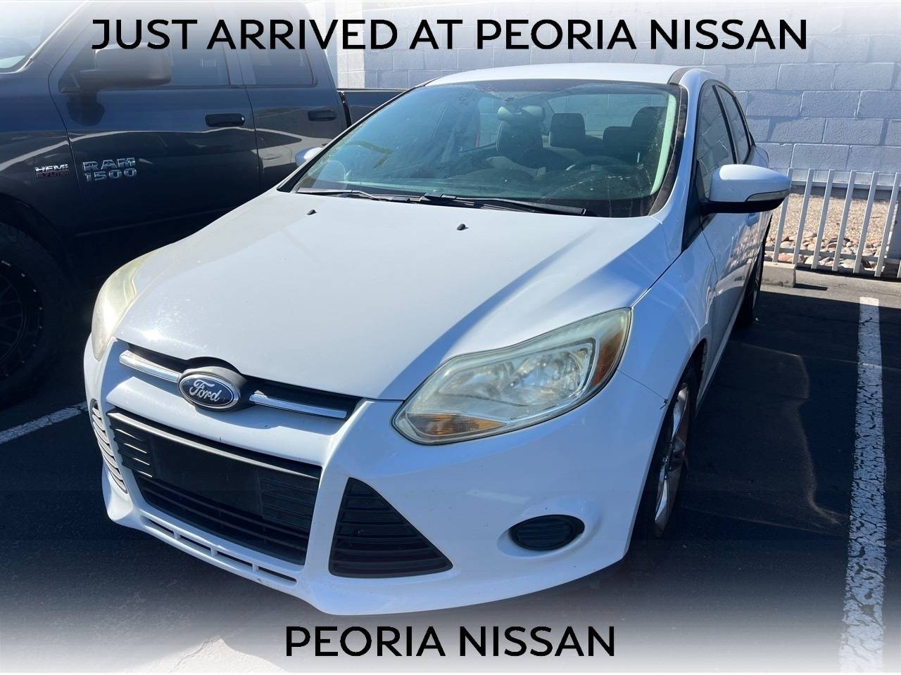 2013 Ford Focus SE — Sedan — 136,750 mi — Peoria, AZ