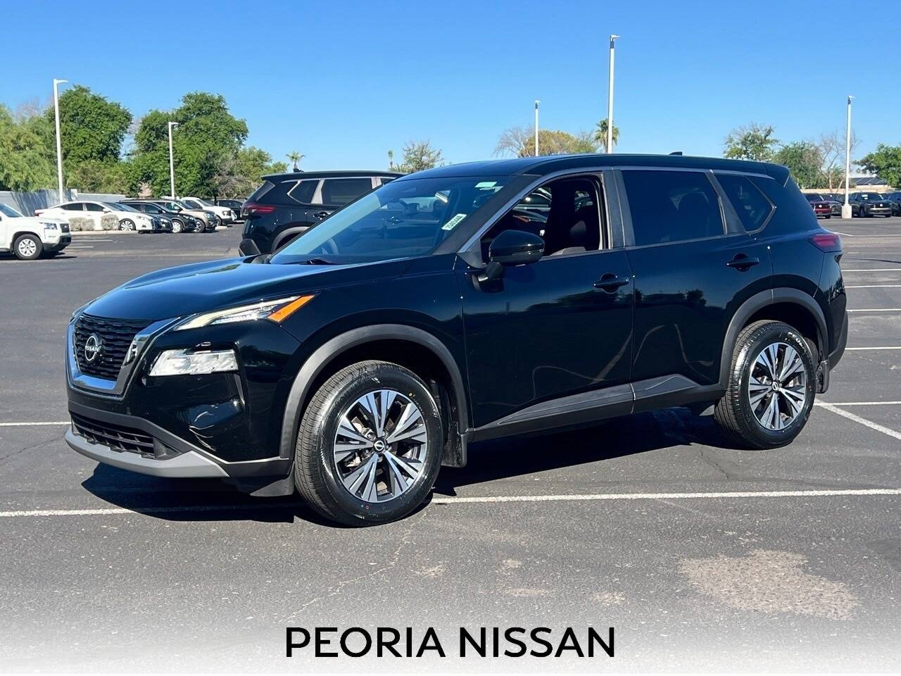 2022 Nissan Rogue SV — SUV — 33,390 mi — Peoria, AZ
