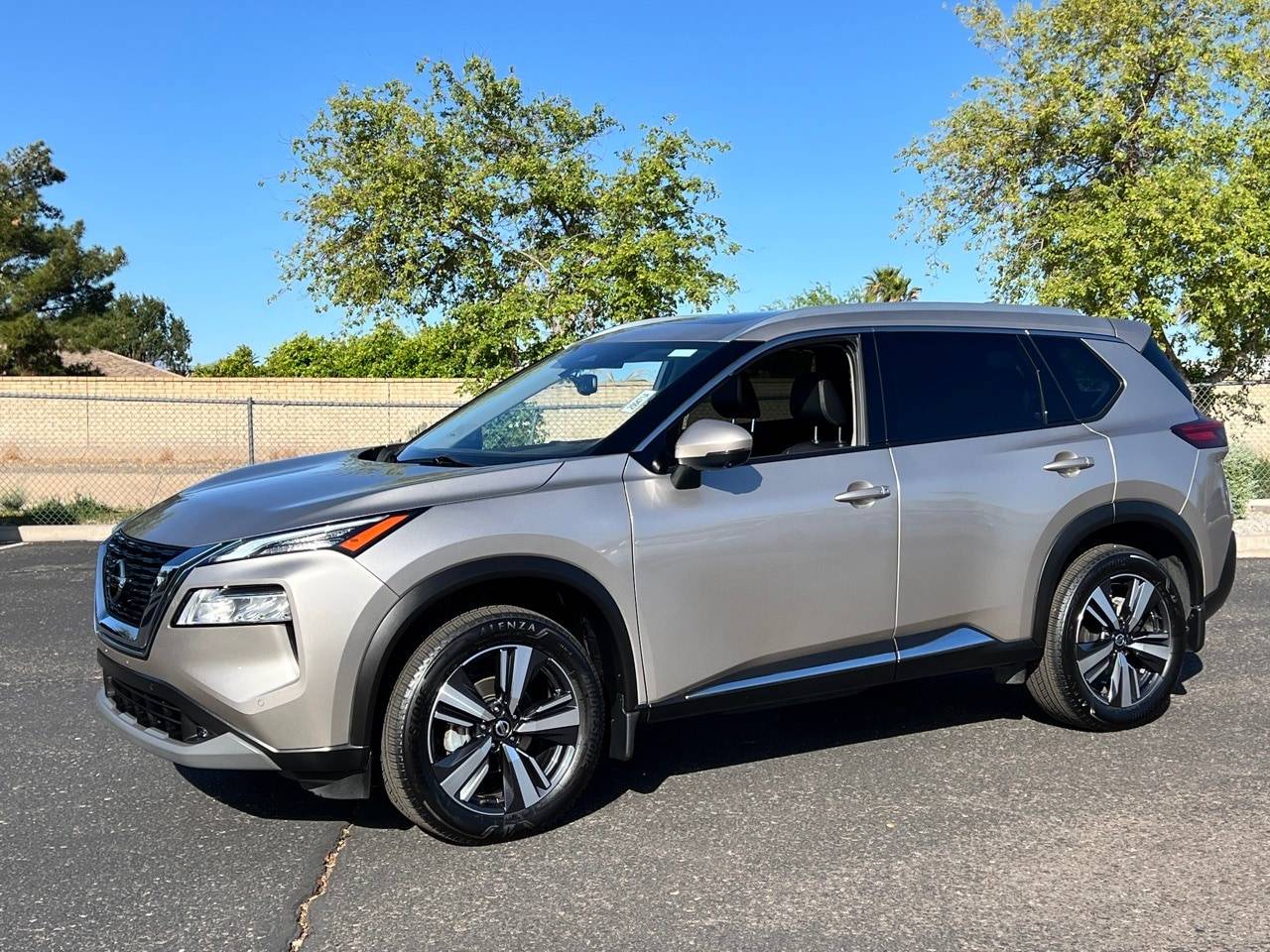 2021 Nissan Rogue SL — SUV — 27,332 mi — Peoria, AZ