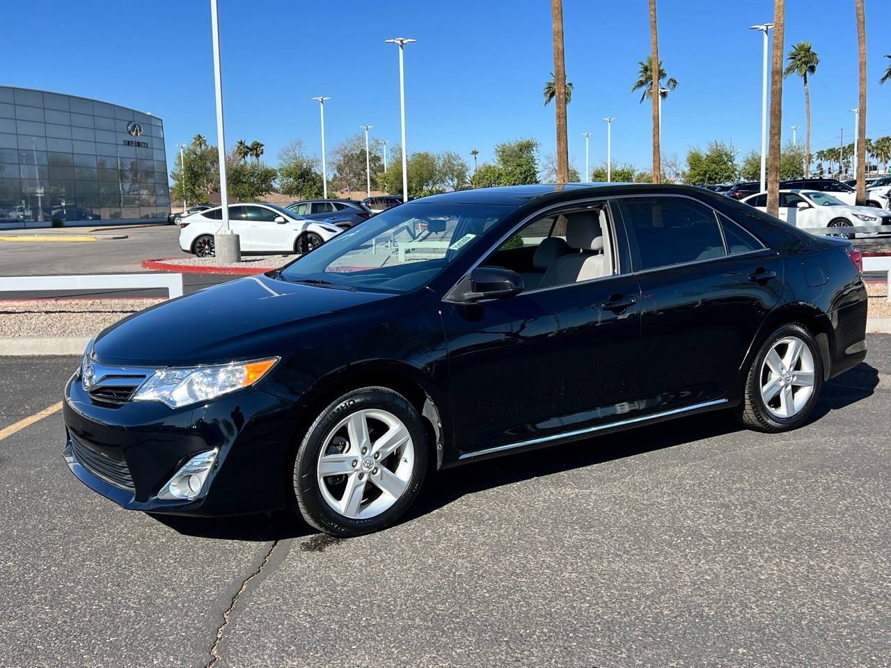 2013 Toyota Camry XLE — Sedan — 105,201 mi — Peoria, AZ