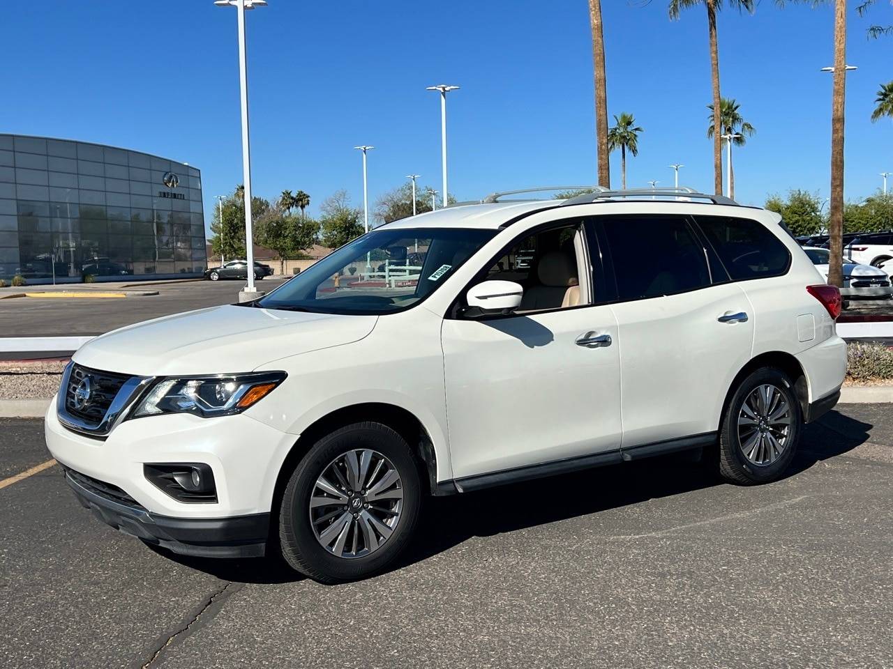 2019 Nissan Pathfinder SL — SUV — 95,634 mi — Peoria, AZ