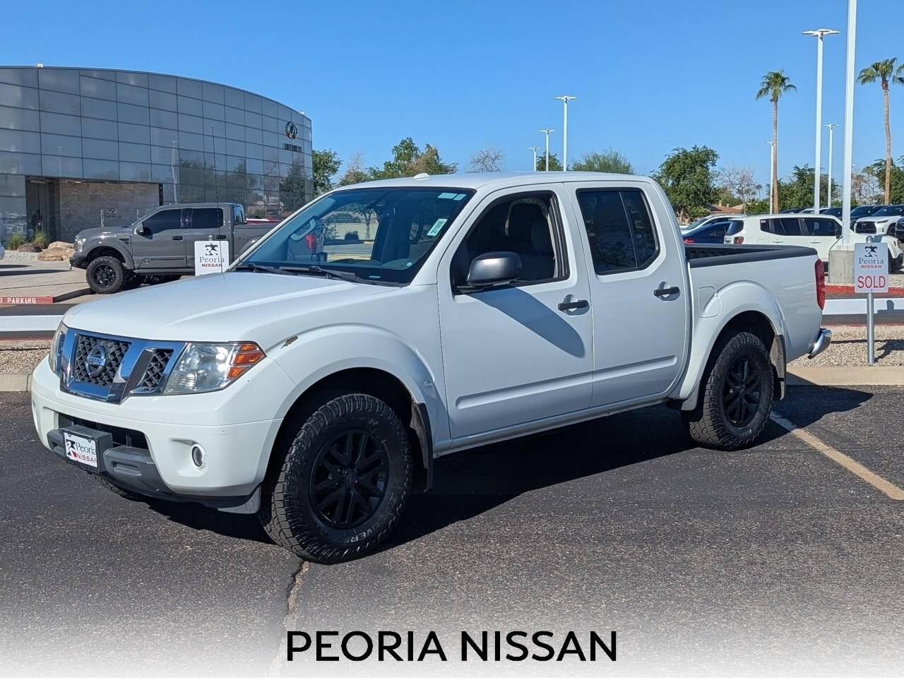 2016 Nissan Frontier SV — Pickup Truck — 72,389 mi — Peoria, AZ
