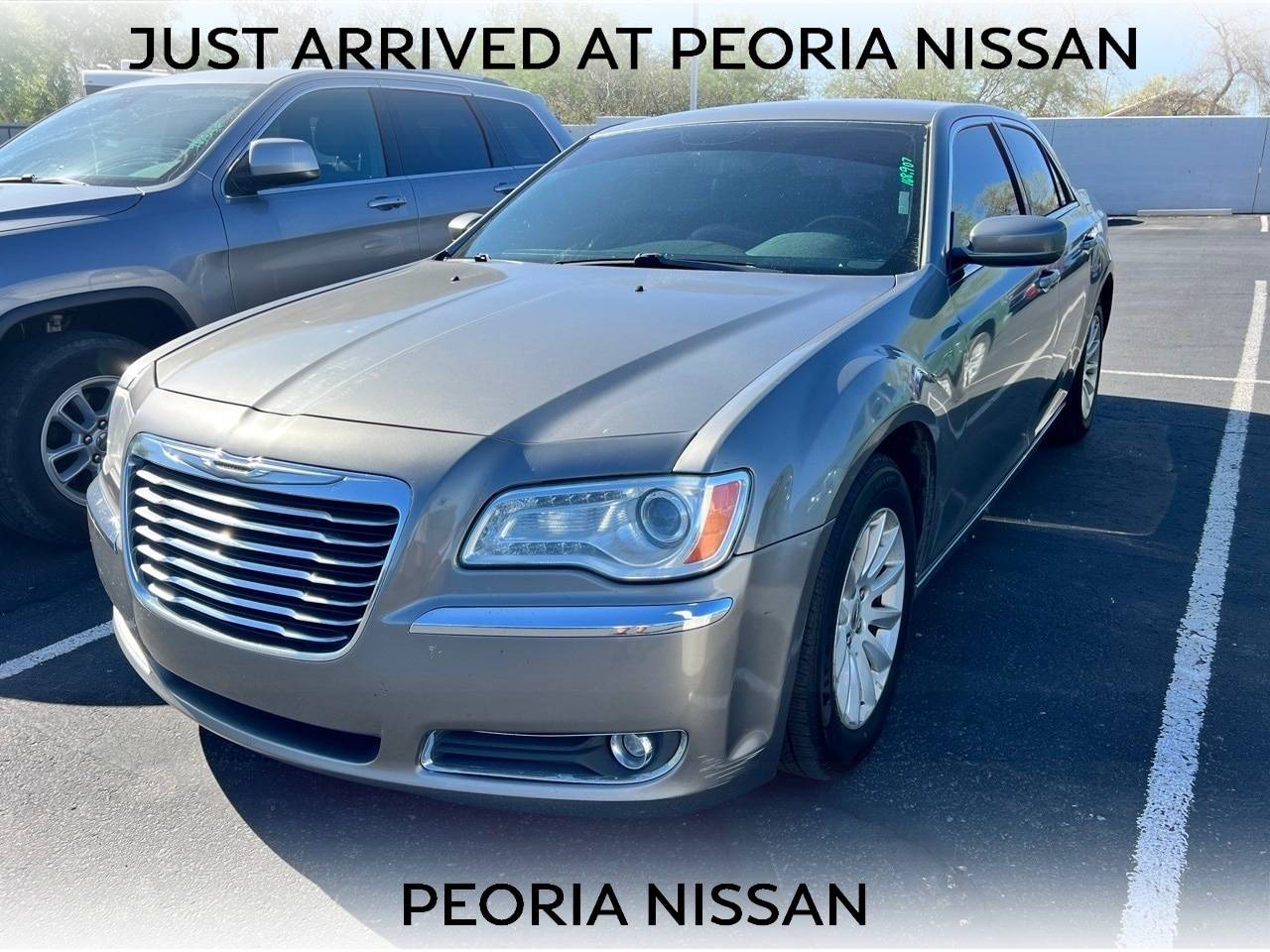 2014 Chrysler 300 Base — Sedan — 168,907 mi — Peoria, AZ