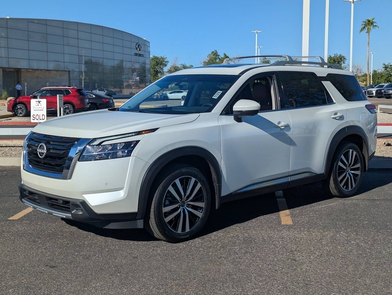 2024 Nissan Pathfinder Platinum — SUV — 11,605 mi — Peoria, AZ