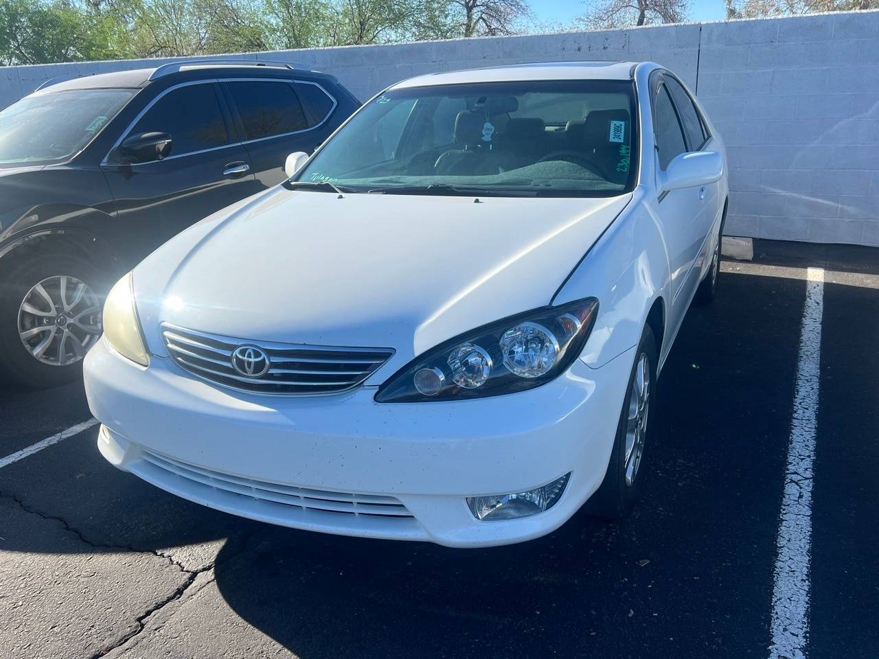 2005 Toyota Camry XLE V6 — Sedan — 230,194 mi — Peoria, AZ