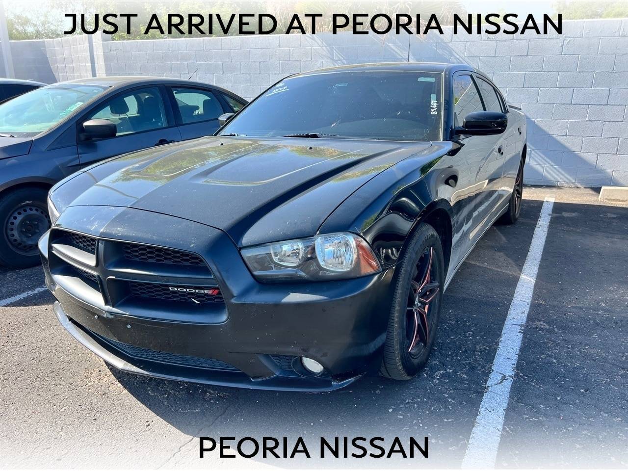 2014 Dodge Charger SXT — Sedan — 85,666 mi — Peoria, AZ
