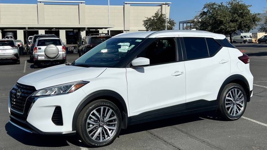 2023 Nissan Kicks SV — SUV — 28,856 mi — Peoria, AZ