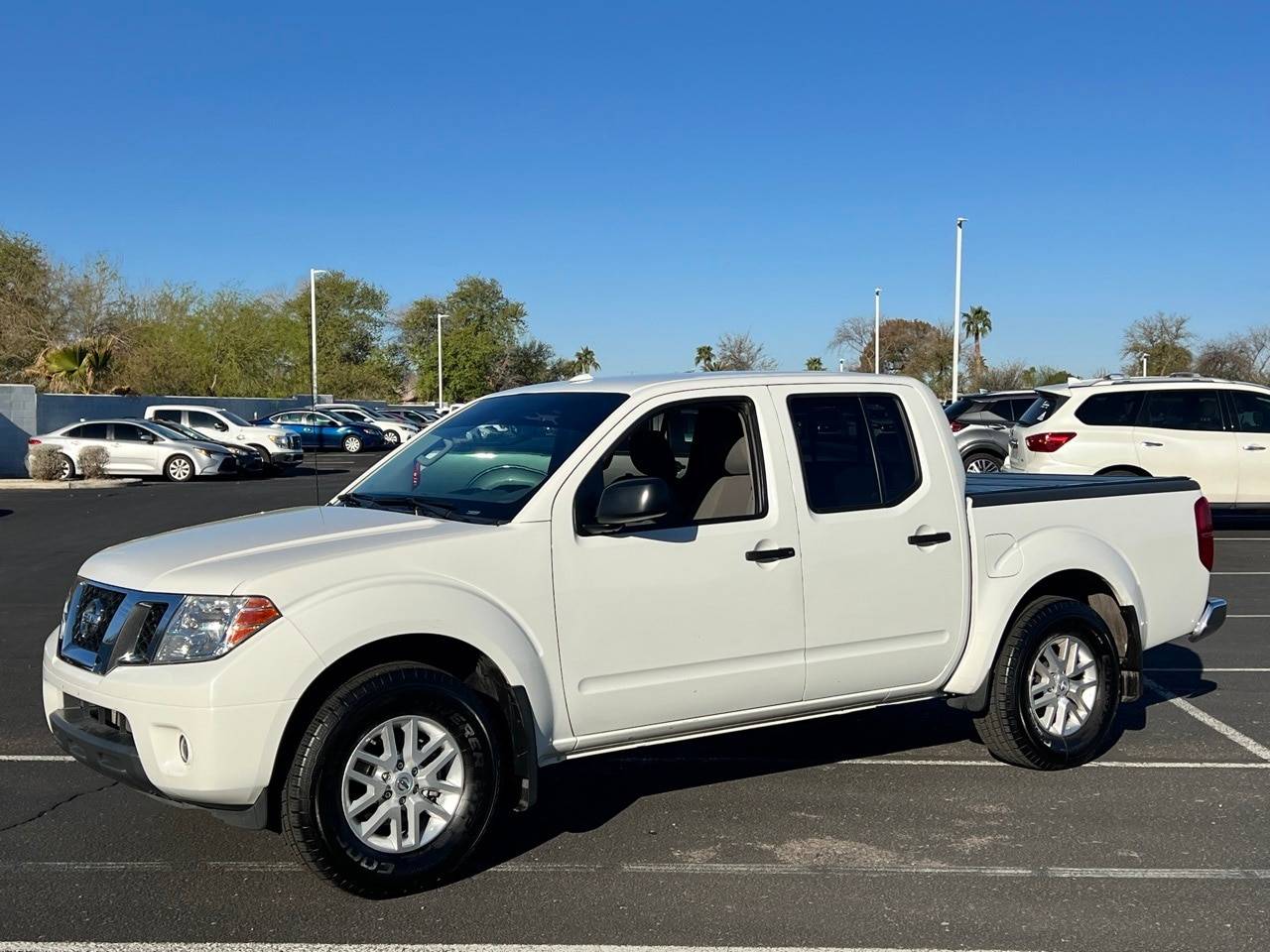 2017 Nissan Frontier SV V6 — Pickup Truck — 76,129 mi — Peoria, AZ