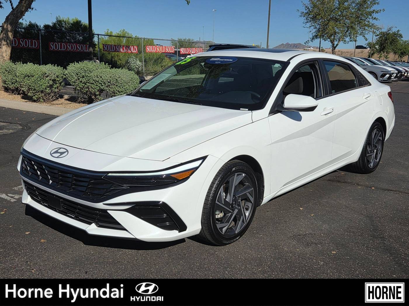 2025 Hyundai Elantra SEL Convenience — Sedan — 3,960 mi — Apache Junction, AZ