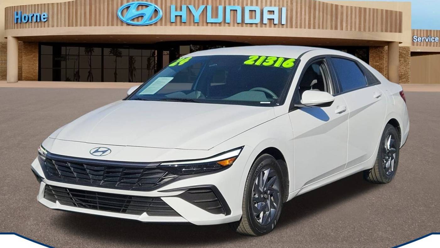 2024 Hyundai Elantra SEL — Sedan — 10,345 mi — Apache Junction, AZ