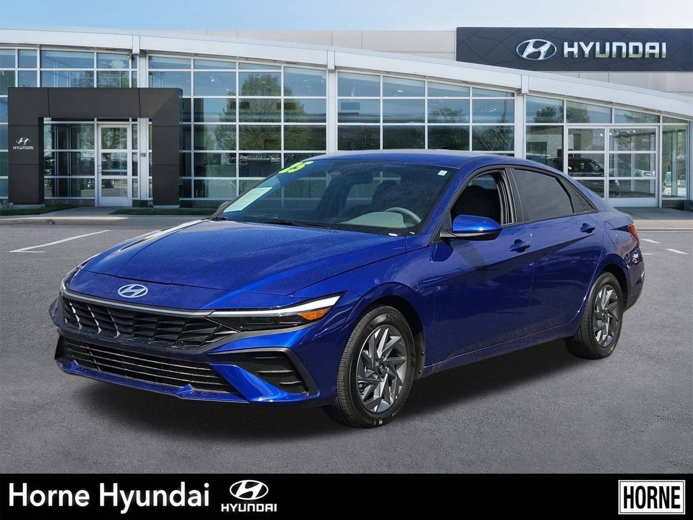 2025 Hyundai Elantra Hybrid Blue — Sedan — 3,244 mi — Apache Junction, AZ