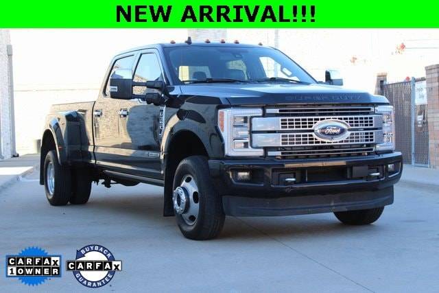2019 Ford Super Duty F-350 Platinum — Pickup Truck — 118,462 mi — McKinney, TX