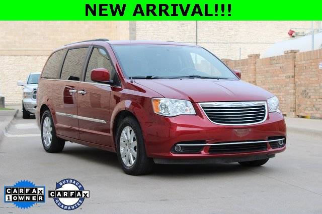 2016 Chrysler Town & Country Touring — Minivan — 53,330 mi — McKinney, TX