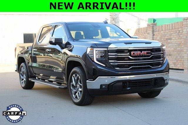 2025 GMC Sierra 1500 SLT — Pickup Truck — 3,177 mi — McKinney, TX