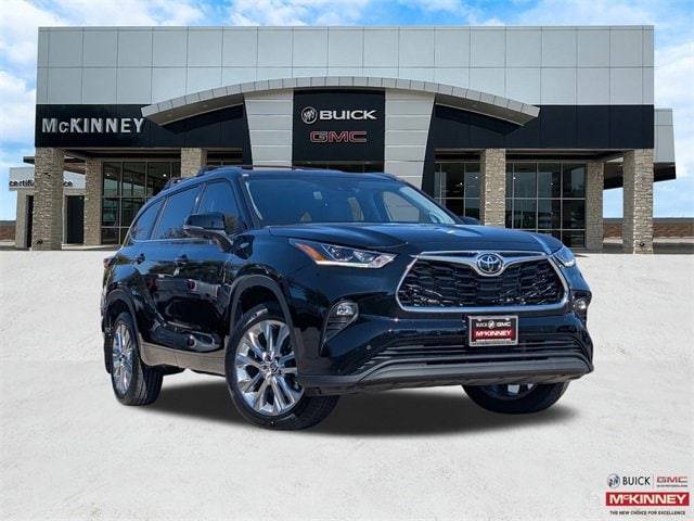 2024 Toyota Highlander LE — SUV — 23,090 mi — McKinney, TX