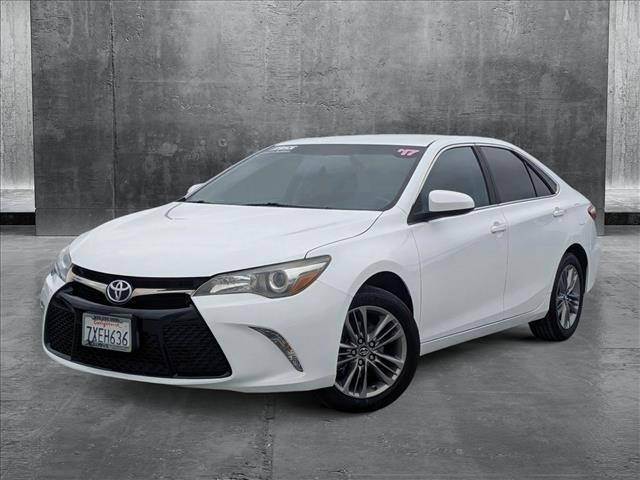 2017 Toyota Camry SE — Sedan — 76,198 mi — Woodland Hills, CA