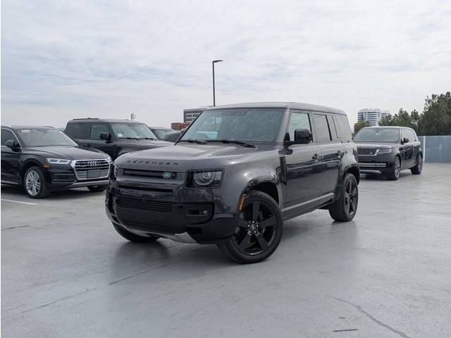 2022 Land Rover Defender V8 — SUV — 10,129 mi — Woodland Hills, CA