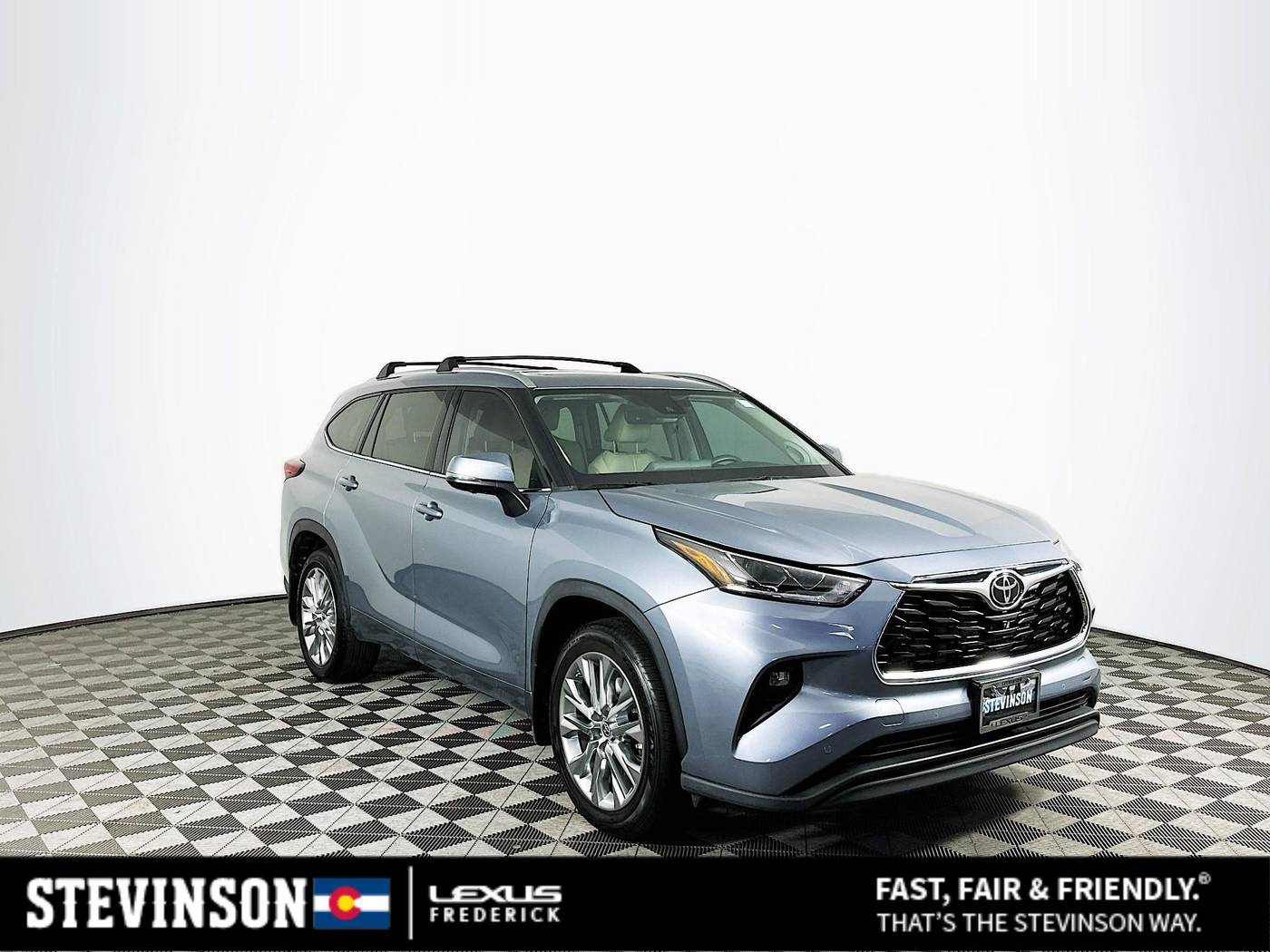 2023 Toyota Highlander Limited — SUV — 24,734 mi — Frederick, CO