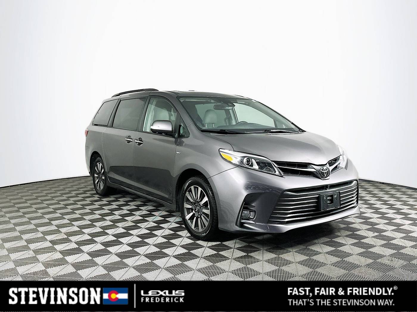 2019 Toyota Sienna Limited Premium — Minivan — 64,084 mi — Frederick, CO