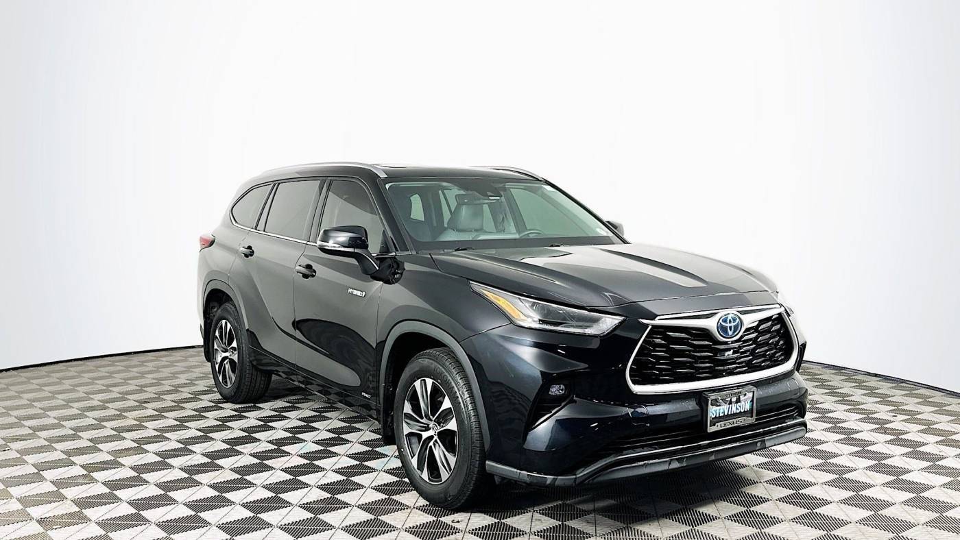 2021 Toyota Highlander Hybrid XLE