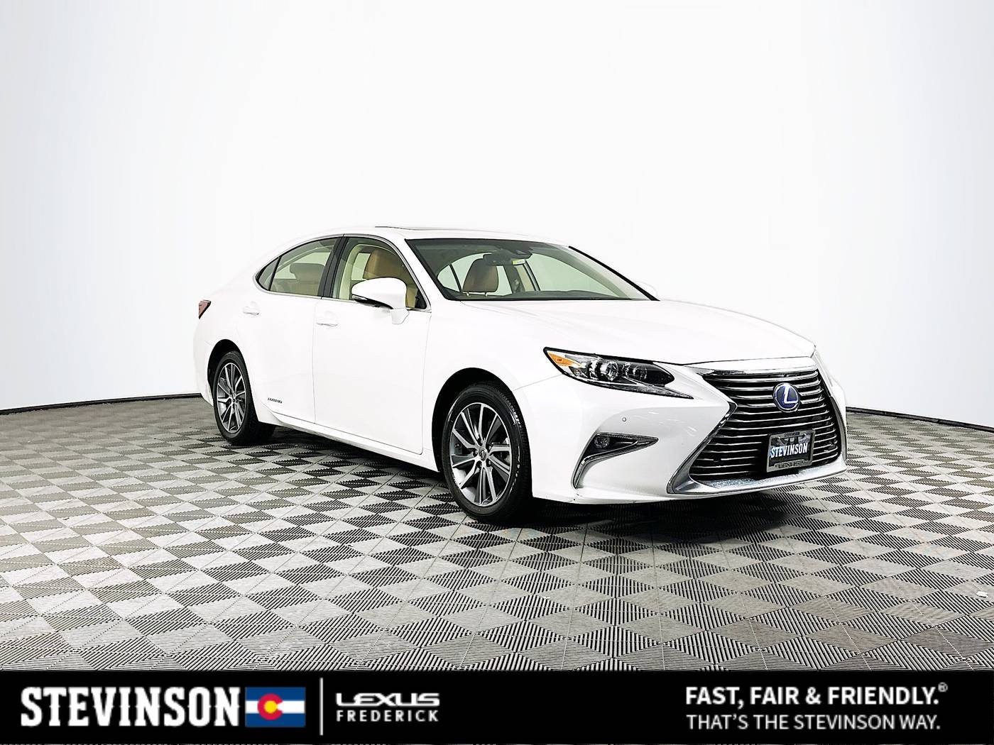 2017 Lexus ES ES 300h — Sedan — 61,850 mi — Frederick, CO
