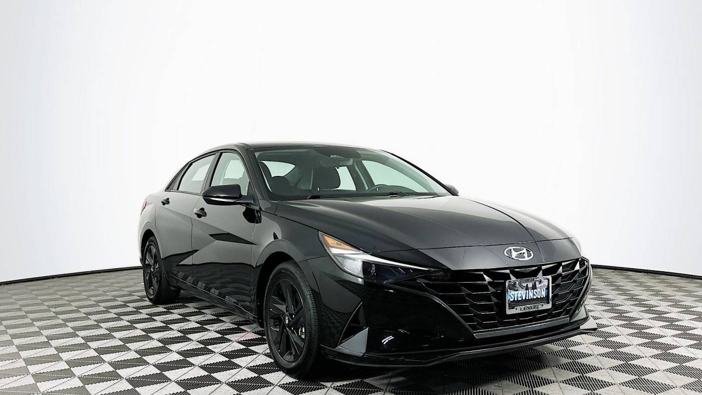 2023 Hyundai Elantra SEL — Sedan — 11,490 mi — Frederick, CO