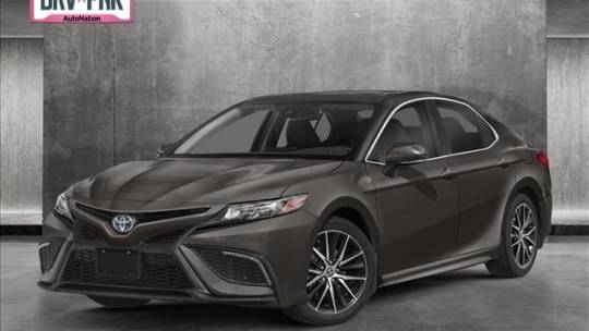 2024 Toyota Camry Hybrid SE — Sedan — 8,586 mi — Hayward, CA