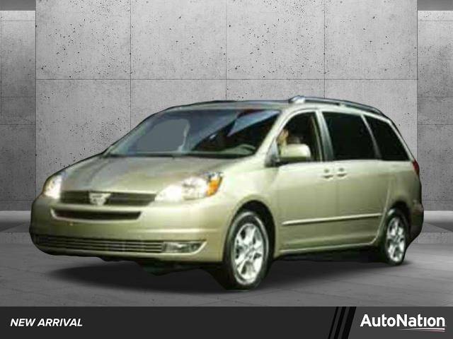 2004 Toyota Sienna XLE — Minivan — 166,729 mi — Hayward, CA