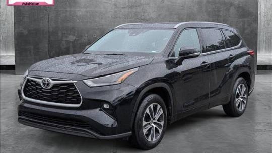 2022 Toyota Highlander XLE — SUV — 61,038 mi — Hayward, CA