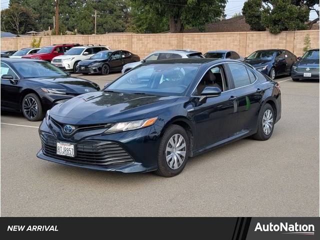 2020 Toyota Camry Hybrid LE — Sedan — 31,625 mi — Hayward, CA