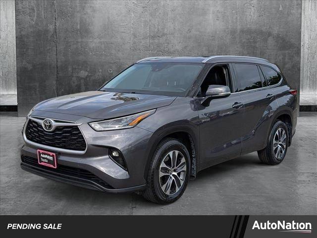 2021 Toyota Highlander XLE — SUV — 70,184 mi — Hayward, CA