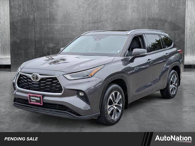 2022 Toyota Highlander XLE — SUV — 43,422 mi — Hayward, CA