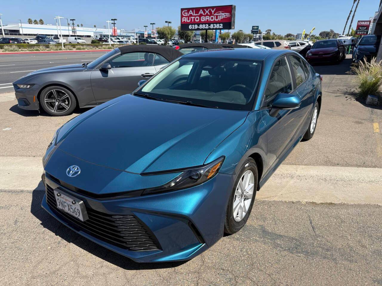 2025 Toyota Camry Hybrid LE — Sedan — 22,639 mi — San Diego, CA
