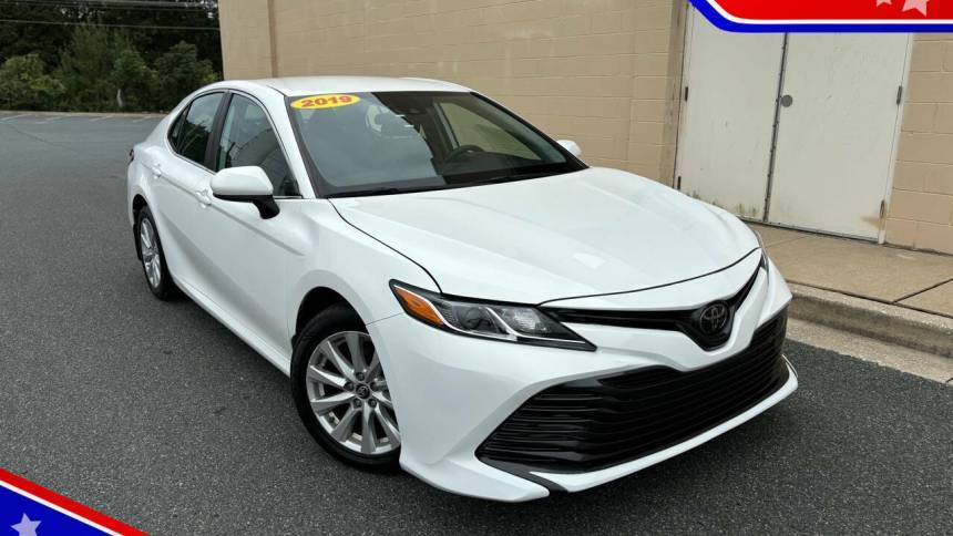 2019 Toyota Camry LE — Sedan — 38,335 mi — Baltimore, MD