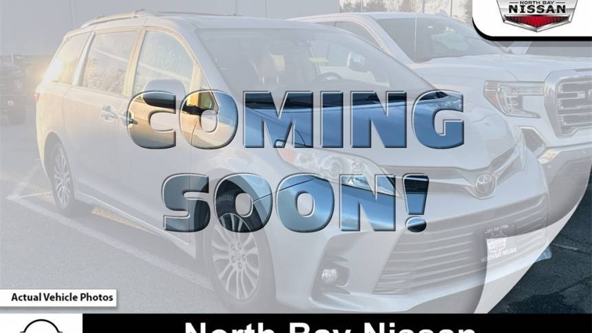 2020 Toyota Sienna XLE — Minivan — 95,209 mi — Petaluma, CA