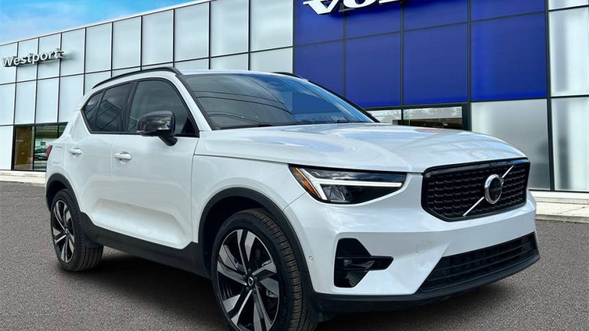 2024 Volvo XC40 Plus — SUV — 1,600 mi — Westport, CT
