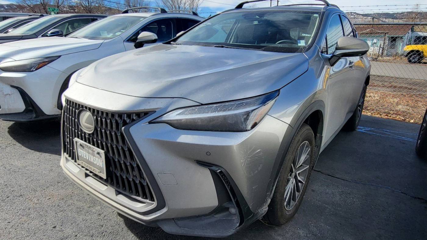 2025 Lexus NX NX 350h Premium — SUV — 6,095 mi — Lakewood, CO