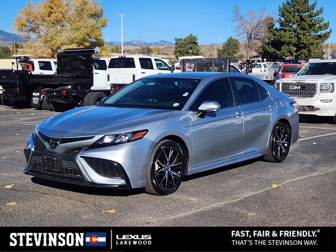 2022 Toyota Camry SE — Sedan — 24,915 mi — Lakewood, CO
