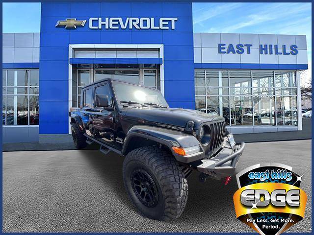 2021 Jeep Gladiator Overland — Pickup Truck — 32,232 mi — Freeport, NY