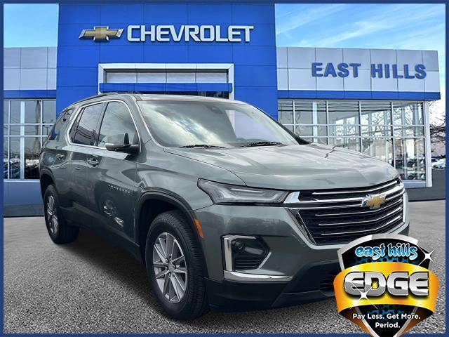 2022 Chevrolet Traverse LT Cloth — SUV — 8,296 mi — Freeport, NY