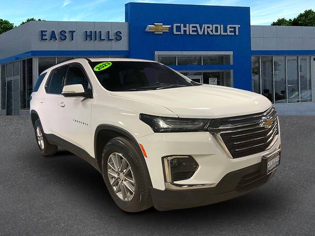 2023 Chevrolet Traverse LT Leather — SUV — 8,171 mi — Roslyn, NY
