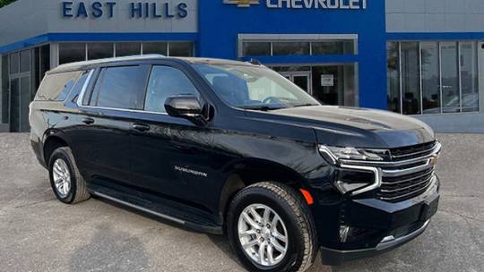 2023 Chevrolet Suburban LT — SUV — 61,544 mi — Roslyn, NY