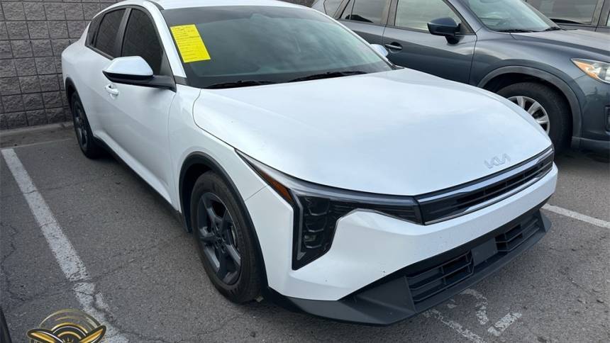 2025 Kia K4 LXS — Sedan — 4,300 mi — Scottsdale, AZ