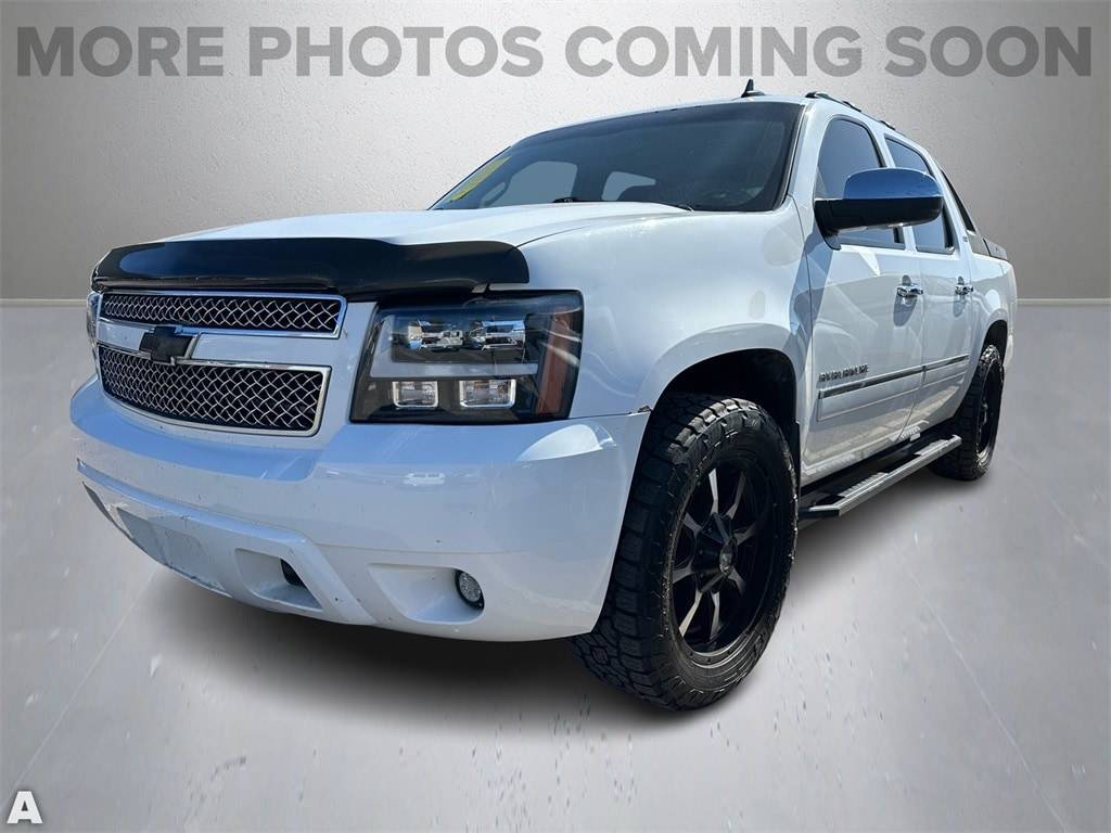 2011 Chevrolet Avalanche LTZ — Pickup Truck — 176,192 mi — Scottsdale, AZ